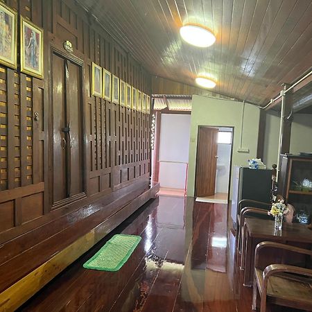 Bansuwan Homestay Amphawa Exteriör bild
