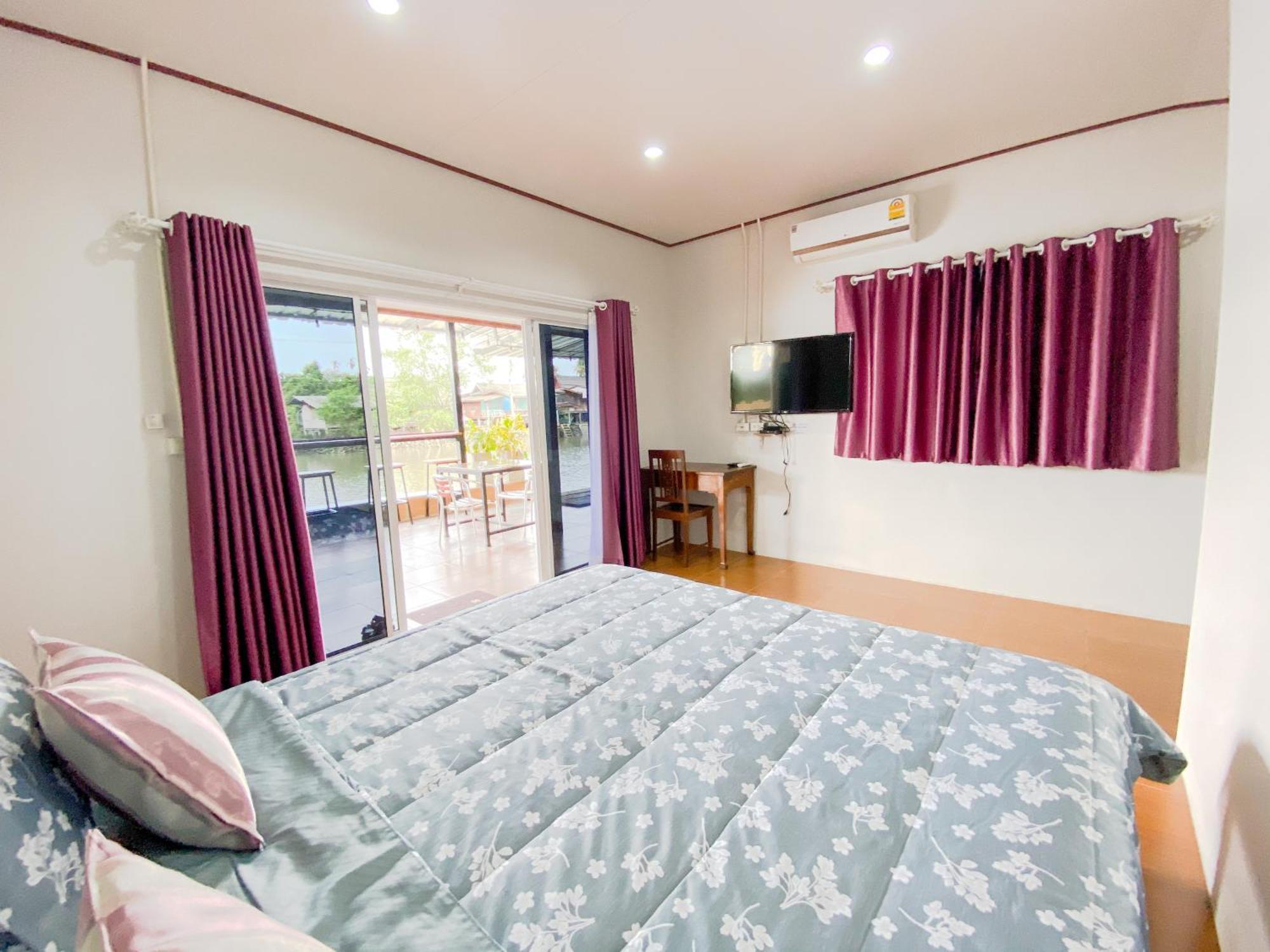Bansuwan Homestay Amphawa Exteriör bild