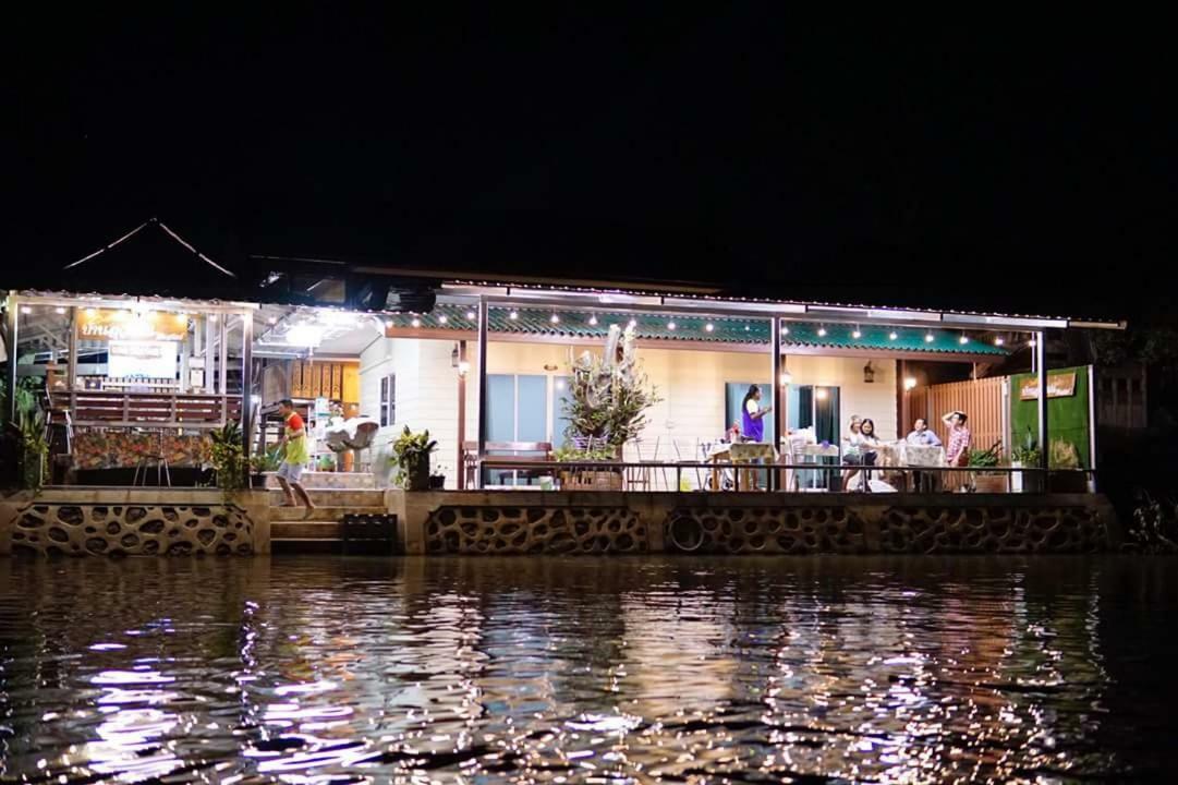 Bansuwan Homestay Amphawa Exteriör bild